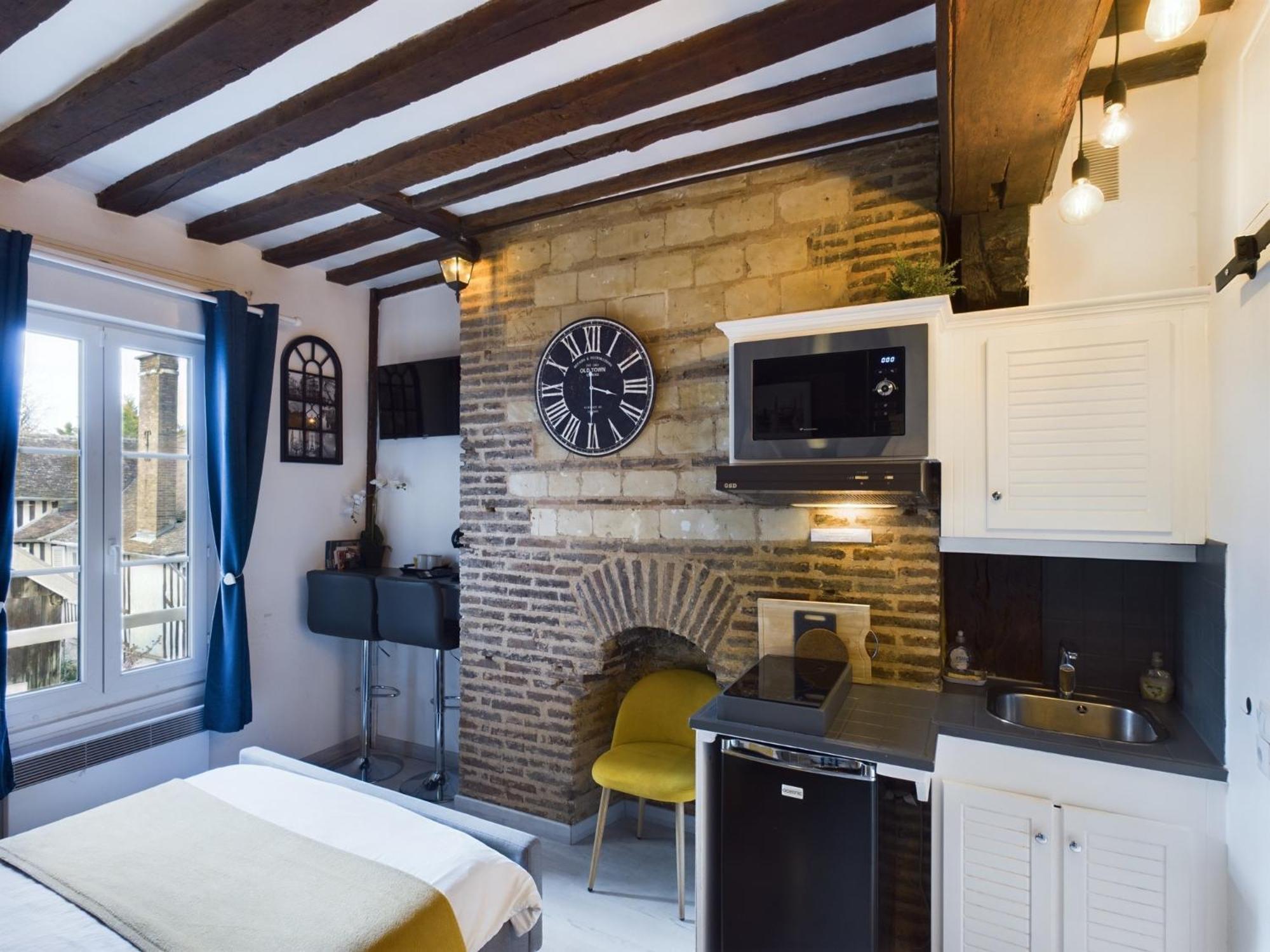 Studio Deschainets Troyes Gare Et Centre Historique ภายนอก รูปภาพ