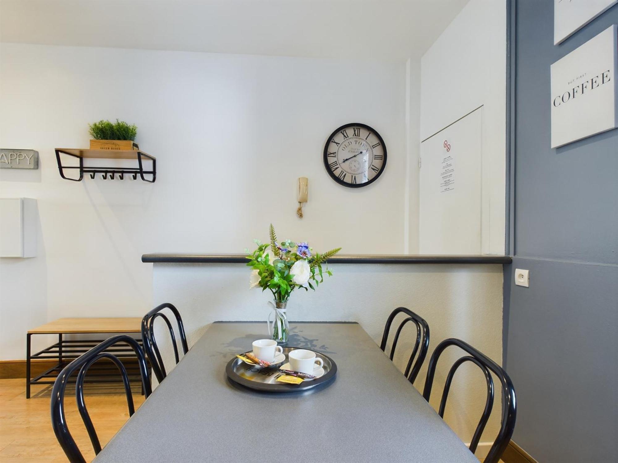 Studio Deschainets Troyes Gare Et Centre Historique ภายนอก รูปภาพ