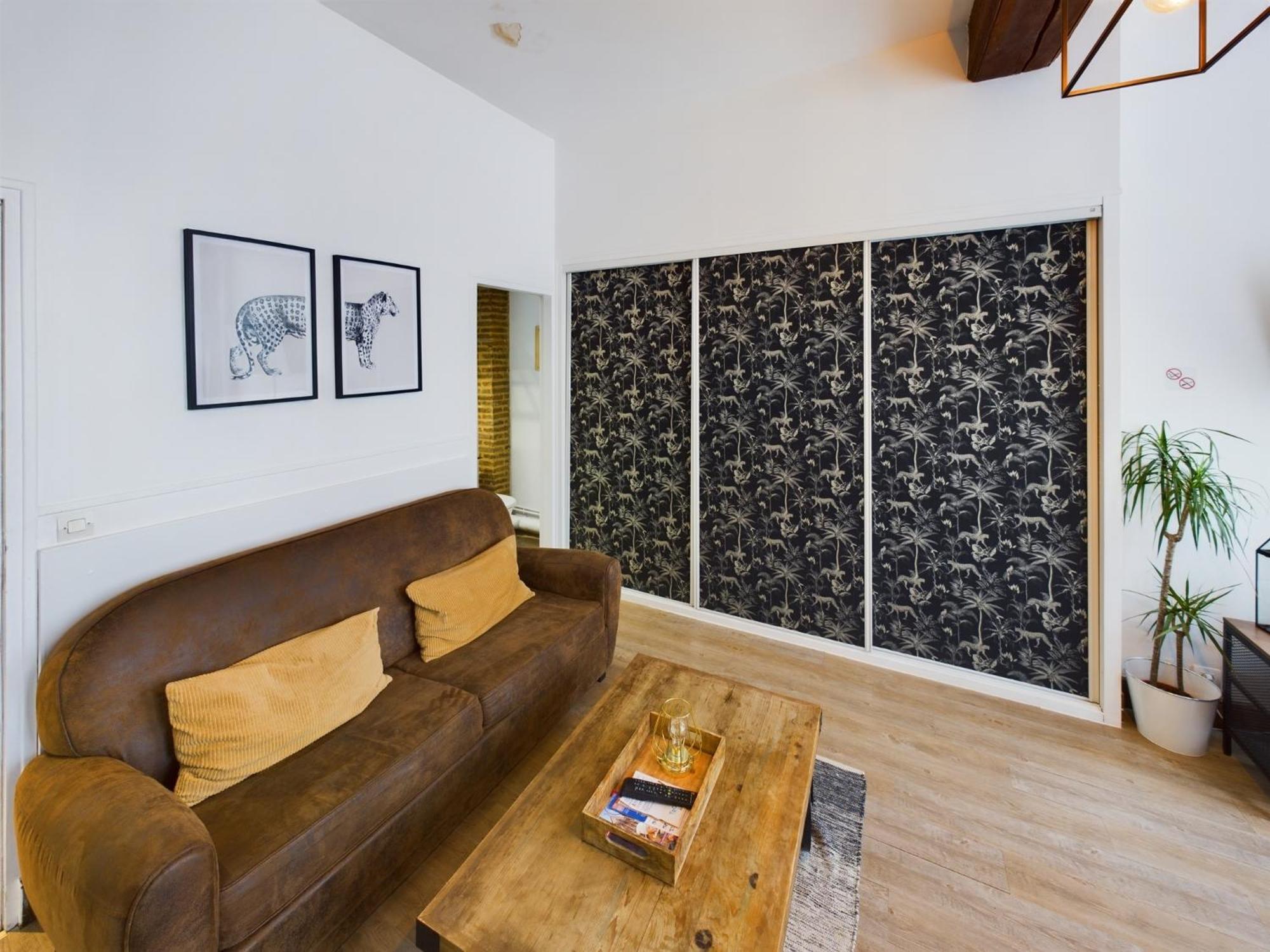 Studio Deschainets Troyes Gare Et Centre Historique ภายนอก รูปภาพ